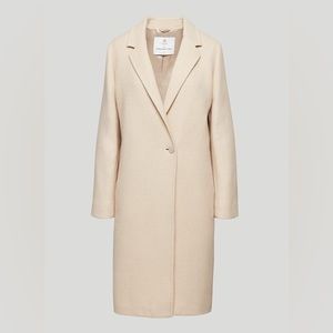 Aritzia Babaton
THE STEDMAN COAT